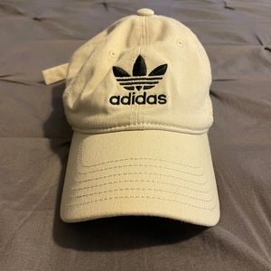 SALE ⭐️ Adidas Trefoil Tan Dad Hat